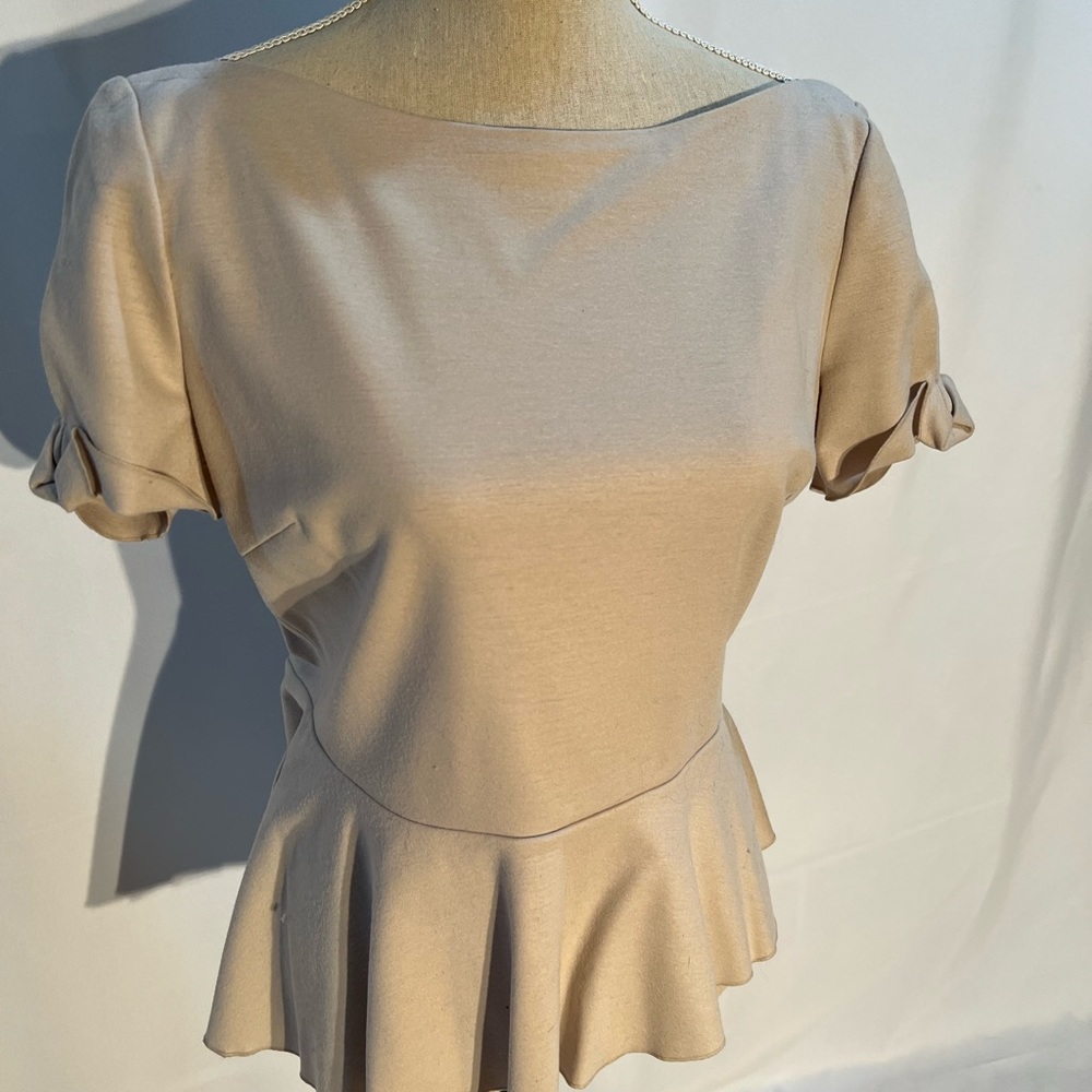 Elie Tahari wool blend top